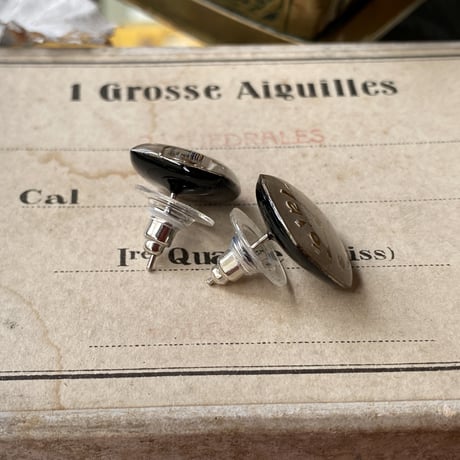 antique small square dial pierced earrings【K0884】