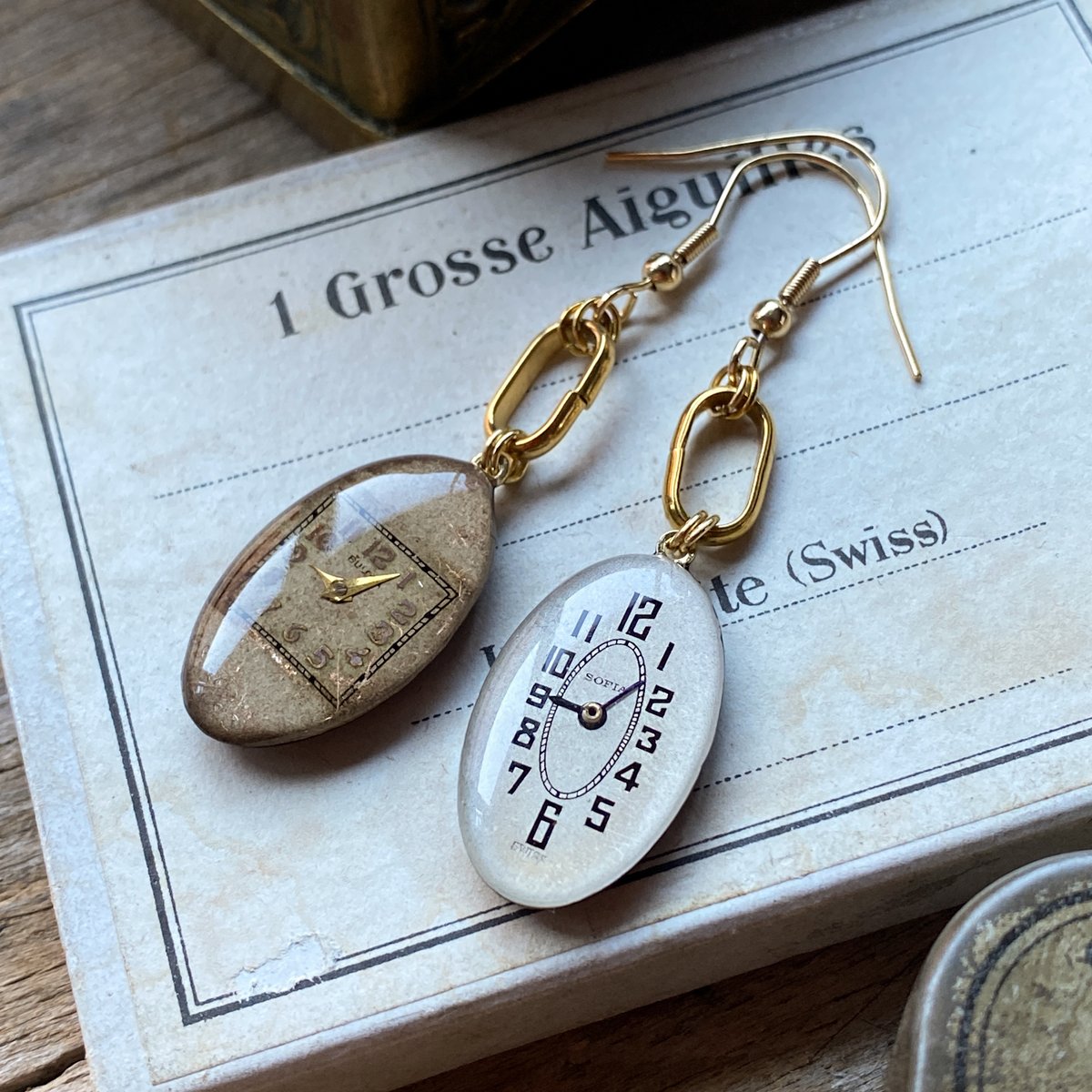 new】antique oval dial hook pierced earrings K1