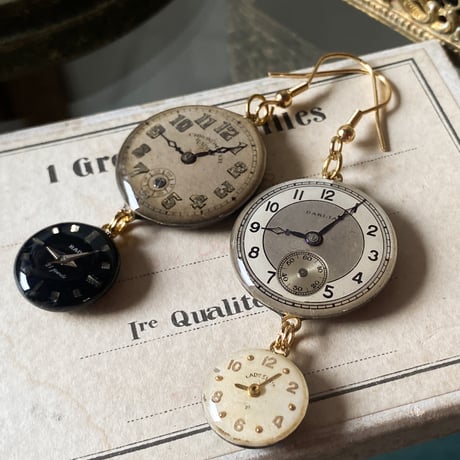 【企画展作品】antique double dial hook pierced earrings K18GP【something special/S0017】