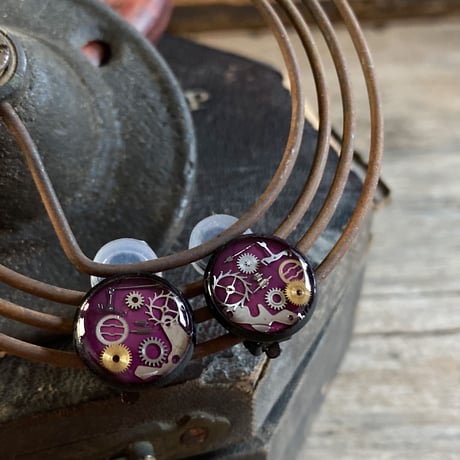 【K0677】CLOPOA BLACK standard earrings purple