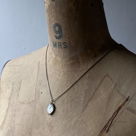 antique teardrop dial necklace【K0590】