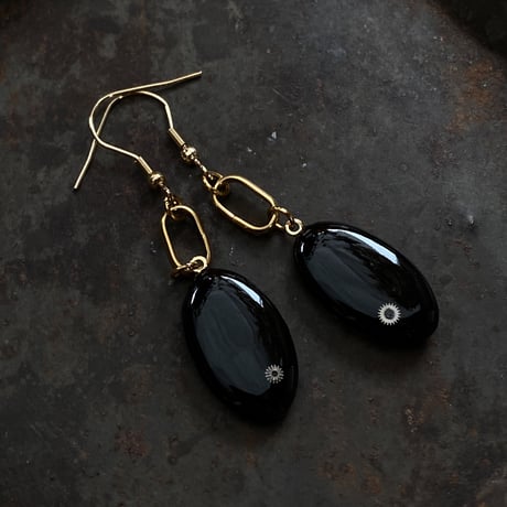 antique oval dial coilhook pierced earrings K18GP【K0817】