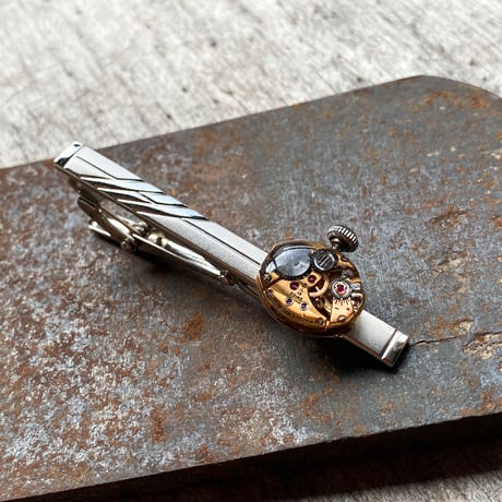 antique copper movement tiepin "WALTHAM" (ボックス付)【K899】