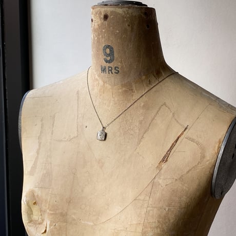 【new!!】antique square dial necklace  "GRUEN"【K0998】