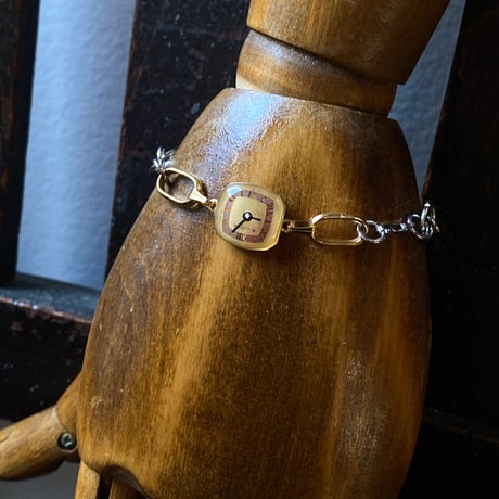 antique square dial bracelet stainless×K18GP "BULOVA"【K0913】