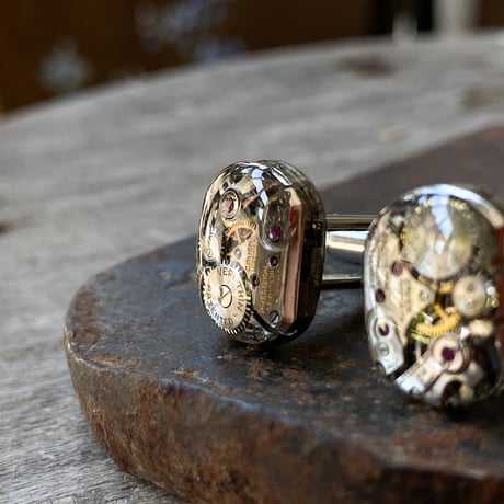 【new!!】antique movement cufflinks "GRUEN"(ボックス付)【K1011】