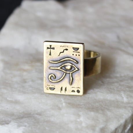 ヒエログリフの金色プレートリング