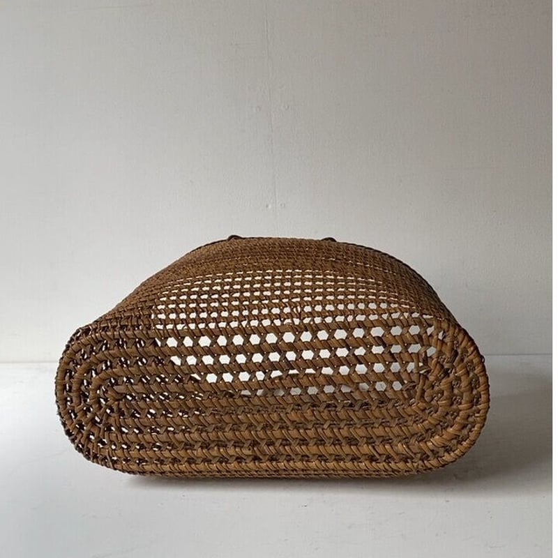 古い茶籠 左右幅 31.5cm 籐編み トート型ヴィンテージ カゴ 古い茶籠 左右幅 31.5cm 籐編み トート型ヴィンテージ カゴ