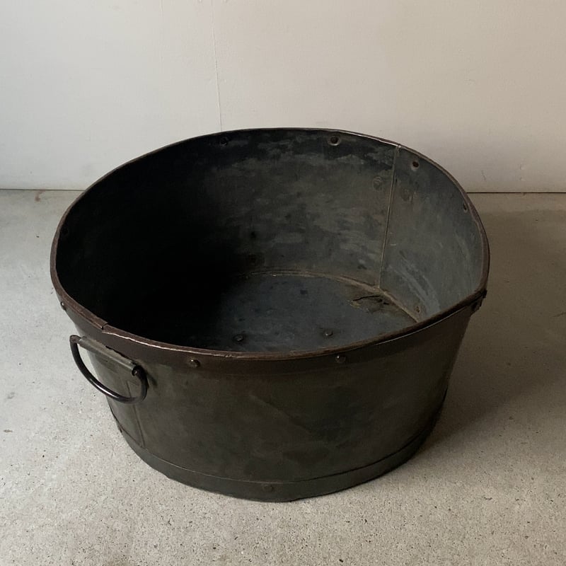 古い銅とブリキの大タライ 双耳付き スペシャルエイジング 鉢カバー