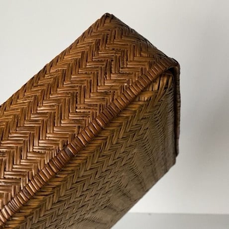 小さい竹行李33cm  昭和期  竹編みの道具箱 レターケース 古籠 古箱 竹工芸 古民藝