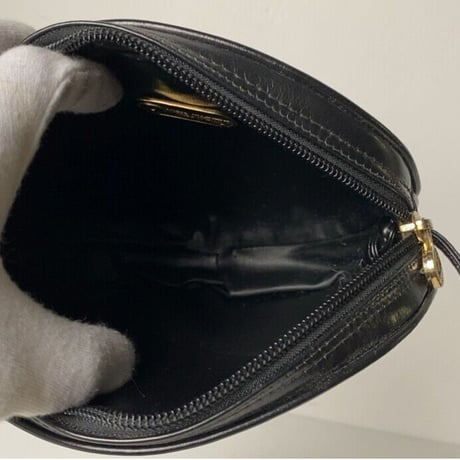 VALENTINO オールドヴァレンチノのミニミニショルダーバッグ 幅約19cmの小さめポシェット ヴィンテージバレンチノ