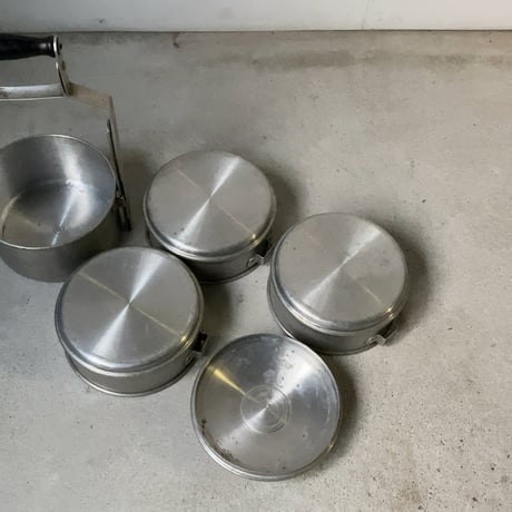 ヴィンテージ アルミ製 4段 容器 鍋 昭和期 入子 4セット 4段重箱  trademark刻印