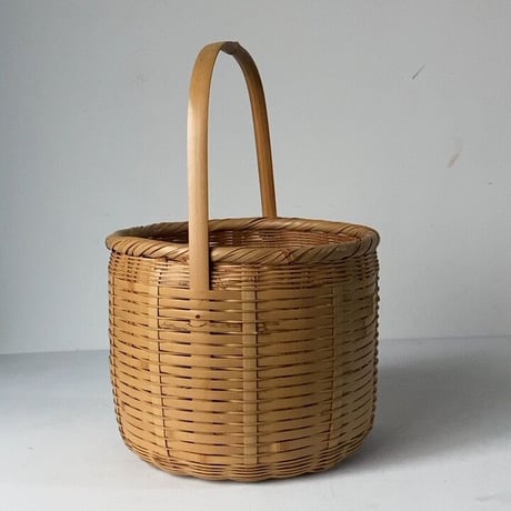 筒型持ち手付竹籠  22cm ワンハンドル竹編みかご  手提げカゴ 白木 竹細工 工芸品  手仕事 クラフト  木べら立て 屑籠  ほぼ完品