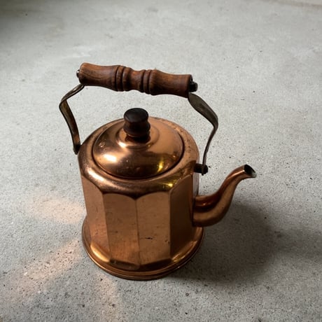 COPPER MATE ROYALE  カパーメイトロワイヤル 純銅ケトル 2.2L 面取デザイン 木製無垢ハンドル+摘み  コッパーケトル 純銅やかん  同和金属開発センター  中古良品