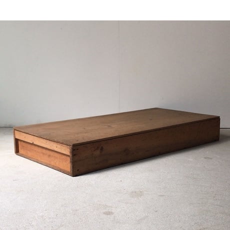 古い餅箱 無地  蓋有り　檜無垢材  アンティーク木箱 ヴィンテージウッドボックス  道具箱 美品