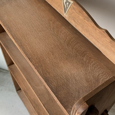木製無垢材 1950s ヴィンテージ 楔(くさび)の本棚  小さめ 4段 オープンラック ブックシェルフ 無塗装 ナチュラル素地