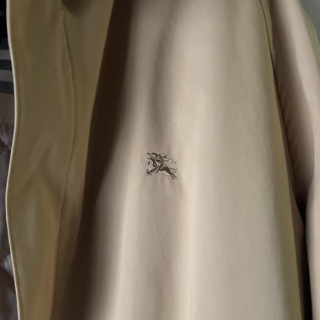 BURBERRY LONDON バーバリーロンドン キルティングライナー付き スイングトップ ベージュ 刺繍ロゴ ノバチェック ユーズド 中古 イギリス古着 美品範疇