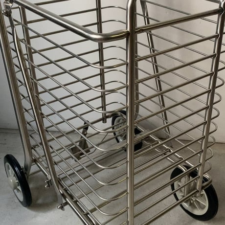 富田工業株式会社 ショッピングカート SC-01 ステンレス製 折り畳み式  買物籠 大容量 4輪 ストッパーレバー 黒グリップ キャリー キャスターワゴン シンプルデザイン 完品