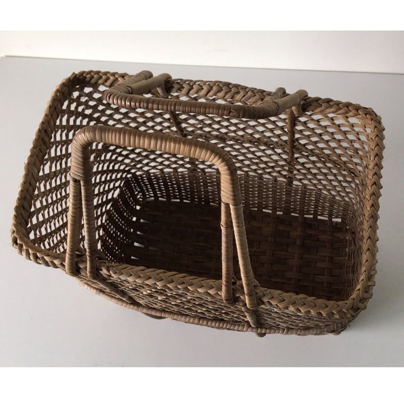 アンティーク カゴバッグ 縦型 大きめ 無傷 完品 編み方に変化があり