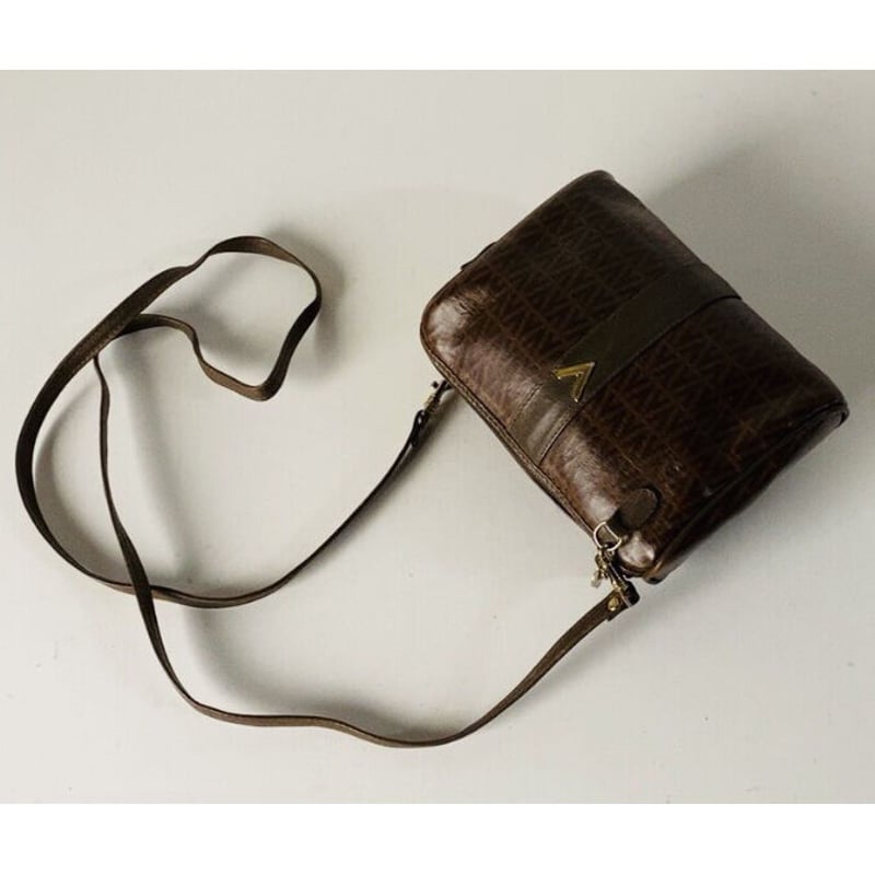 【美品】VALENTINO 星柄 ショルダーバッグ VALENTINO ヴァレンティノ ショルダーバッグ 4W2P0Z44VNL