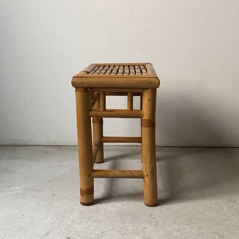 竹台 竹の花台. 置物台 茶道具 作業椅子 スツール 工芸品 民芸品 竹台 竹の花台. 置物台 茶道具 作業椅子 スツール 工芸品 民芸品