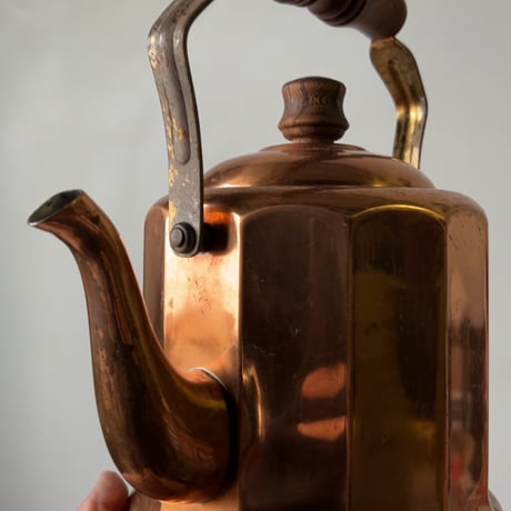 COPPER MATE ROYALE  カパーメイトロワイヤル 純銅ケトル 2.2L 面取デザイン 木製無垢ハンドル+摘み  コッパーケトル 純銅やかん  同和金属開発センター  中古良品