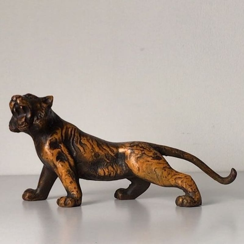 古い虎の像 鉄製 置物 アイアンオブジェ ヴィンテージタイガー 動物