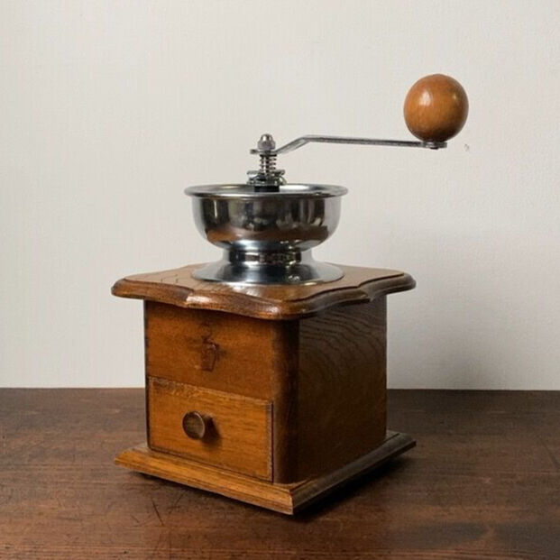 KONO 木製 コーヒーグラインダー　ミル fit=scale-down,w=1200