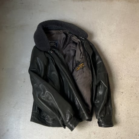 BURBERRYS バーバリーズ  80s～90s ヴィンテージレザージャケット 旧タグ ボアブルゾン 黒 革ジャン ブルゾン  ジャンパー 本革 オールレザー ブラック 古着 中古良品