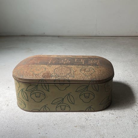 SHISEIDO  古い資生堂の石鹸缶(収納箱、小物入れ) 戦前 ドーム型 逆文字 ジャパンヴィンテージ レトロ缶 花椿 希少品