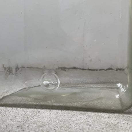 アンティーク ガラス器 幅約17.5cm 立方体 オールド金魚鉢 ベタ鉢 メダカ鉢 水草鉢 気泡ガラス ゆらゆらガラス 古い硝子
