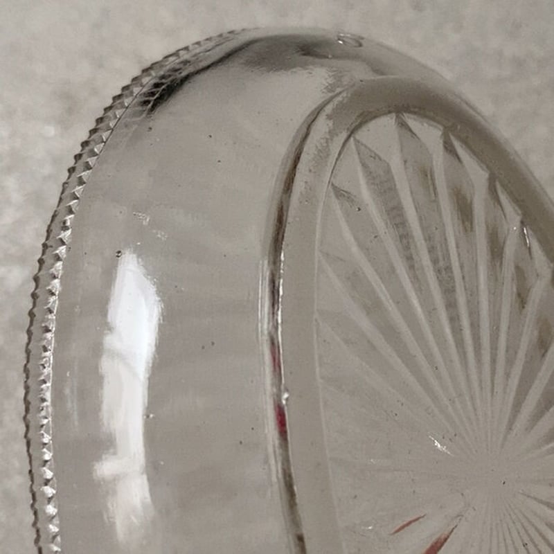 骨董　時代ガラス　プレスガラス　オーバル　星綴り　橙色暈し　ゴブレット　ウラン 骨董 時代ガラス プレスガラス オーバル 星綴り 橙色暈し