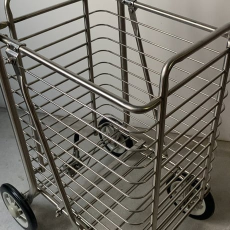 富田工業株式会社 ショッピングカート SC-01 ステンレス製 折り畳み式  買物籠 大容量 4輪 ストッパーレバー 黒グリップ キャリー キャスターワゴン シンプルデザイン 完品