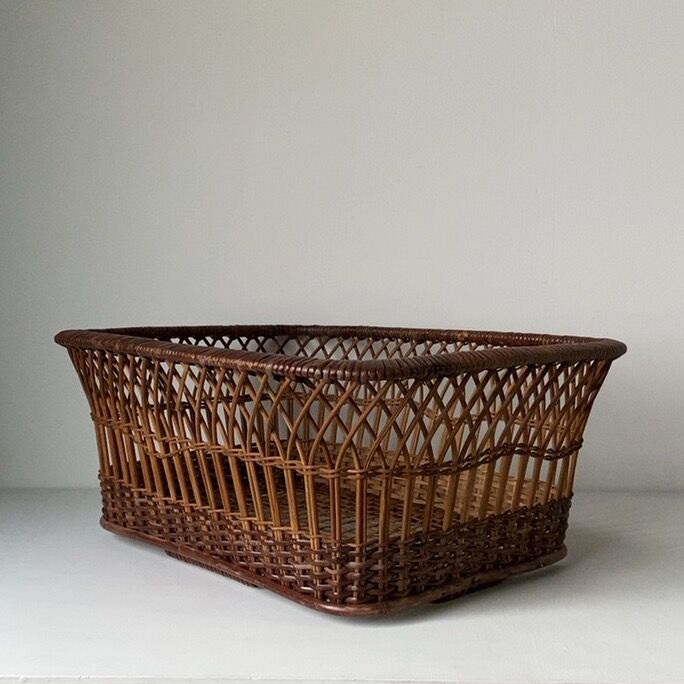 あけび　籠 特大 かご バスケット　古民具　脱衣籠　vintage　蔓　大きい あけび 籠 特大 かご バスケット 古民具 脱衣籠 vintage 蔓 大きい
