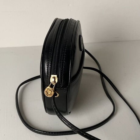 VALENTINO オールドヴァレンチノのミニミニショルダーバッグ 幅約19cmの小さめポシェット ヴィンテージバレンチノ