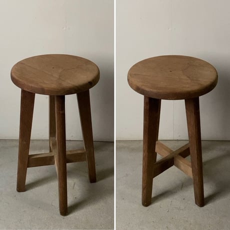 古い木製スツール 無塗装 白木 丸椅子 ヴィンテージスツール ナチュラル色 シンプルデザイン 美品