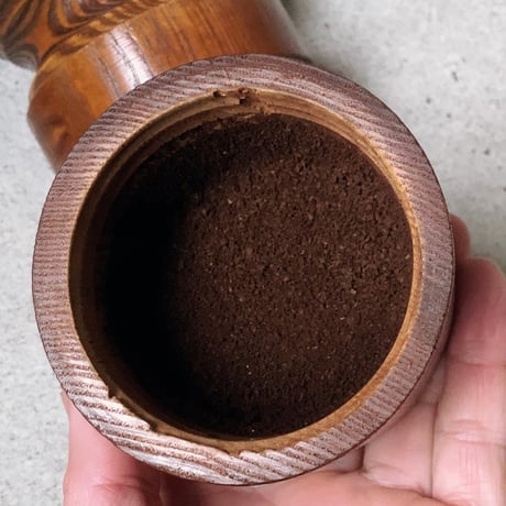 ヴィンテージ コーヒーミル  木製筒形 湯浅木工所 製作 ねじ込み木工 日本製 美木目
