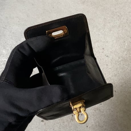 Salvatore Ferragamo サルヴァトーレ フェラガモ  ガンチーニ  レザー コインケース  ダークブラウン/ゴールド金具  中古良品