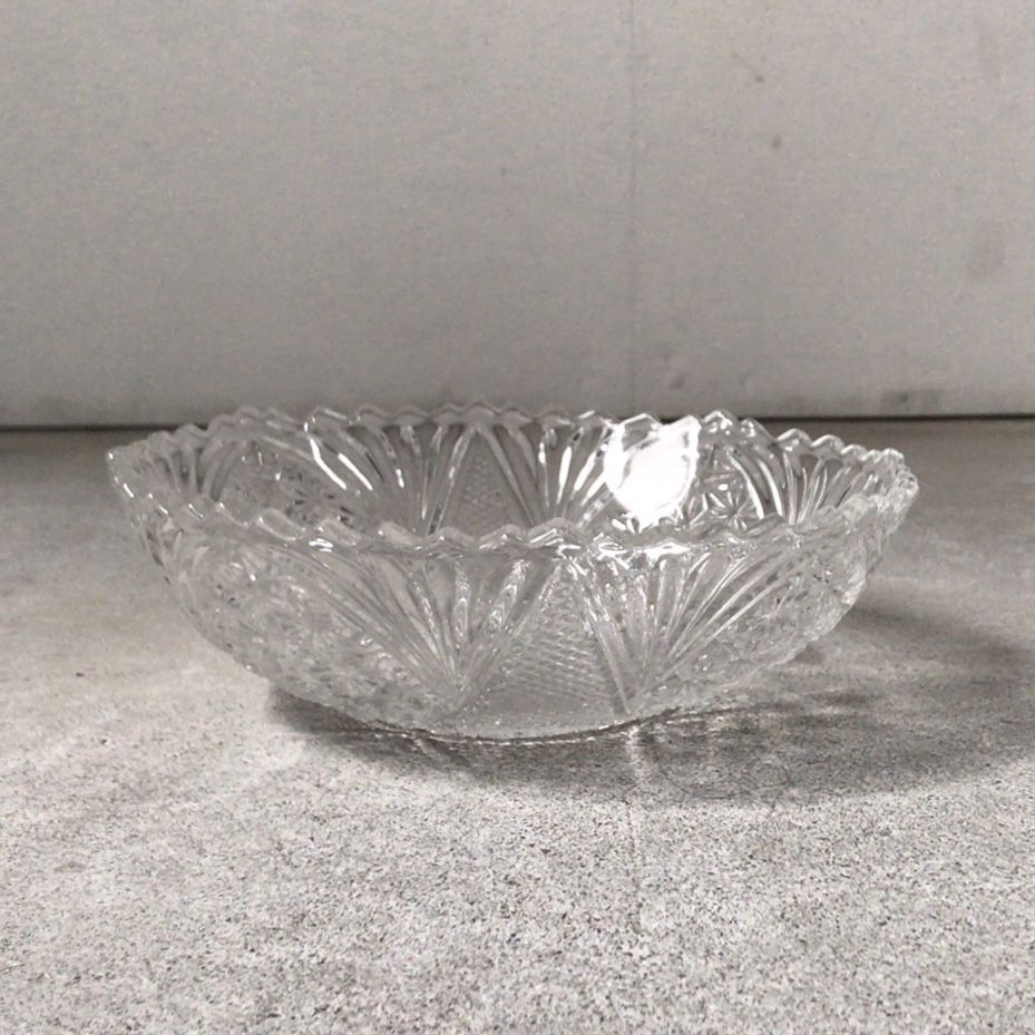 大正〜昭和期 古いプレスガラス 20cmの大鉢 花紋様 素麺器 フルーツ