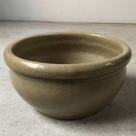 古いこね鉢27cm  民藝鉢  昭和期 古甕 大瓶 メダカ鉢 睡蓮鉢 ガーデニング ビオトープ ハス 水栽培  黄瀬戸 焼物  ニュウあり水漏れなし