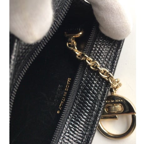 Salvatore Ferragamo  サルヴァトーレ フェラガモ　ヴァラ ミニポーチ　化粧ポーチ 小物ケース  キーリング  キーケース  コインケース　リザード型押　ブラック/ゴールド　中古美品