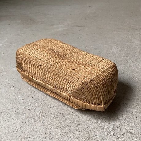 小さい柳行李 22cm  古い飯行李  おむすび箱  お弁当箱  ヴィンテージクラフト  昭和期
