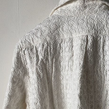 BOHEMIANS  ボヘミアンズ   総刺繍  花柄  ボタンシャツ ラウンドカラー サイズ 2  白シャツ 中古美品