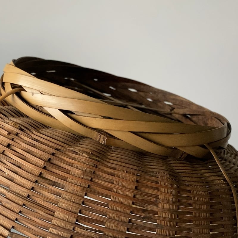 古い竹編みの飯籠 めしかご 水切り籠 野菜籠 幅約34cm 目飛び無く