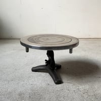 古い鉄製 ケーキ台 洋菓子店 什器 備品 パティシエ プロツール 業務用 回転台 黒ヤケ  グッドエイジング ジャパンヴィンテージ
