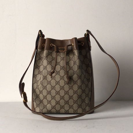 GUCCI グッチ オールドグッチ GGプラス コーティングキャンバス 巾着型ショルダーバッグ シェリーライン ノエ型 ヴィンテージ 14.02.034  中古美品