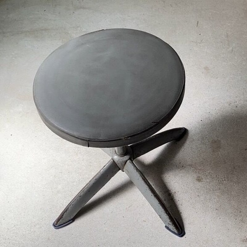 A : KOKUYO オールドコクヨ 古いコクヨの丸椅子 ヴィンテージ スチール