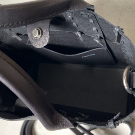 POMTATA ポンタタ  SAKU TOTE 'S  2WAYトートバッグ レザー シボ革 上質レザー ブラック ミニトート クロスショルダー 日本製 中古極美品