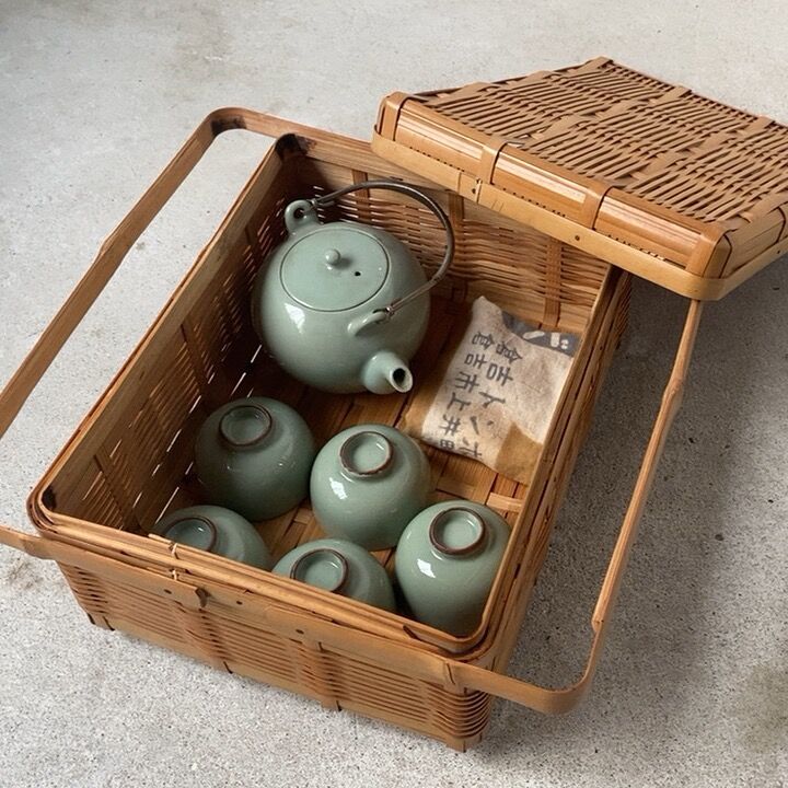 竹編みの豆腐籠 幅約28cm 手提げカゴ 竹かご 茶籠 煎茶道具 ピクニックボックス 道具箱 竹工芸