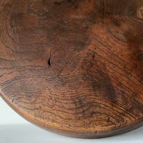 欅  くり抜き 丸盆 木製無垢 幅約36cm  木のお盆 トレー  木工品 工芸品 古いお盆 ヴィンテージフォークアート 美品